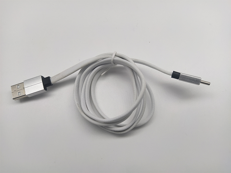 聯(lián)鑫德誠扁線TYPE-C數(shù)據(jù)線，廠家定制化生產(chǎn)