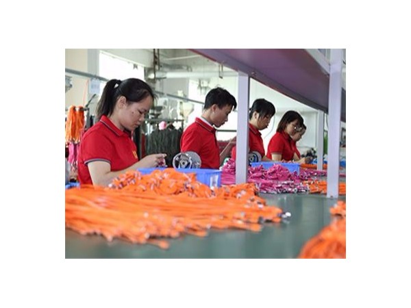 數(shù)據(jù)線生產(chǎn)廠家——聯(lián)鑫德誠科技